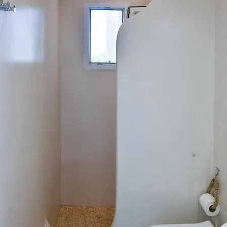 Dedalos Naxos Naxos City