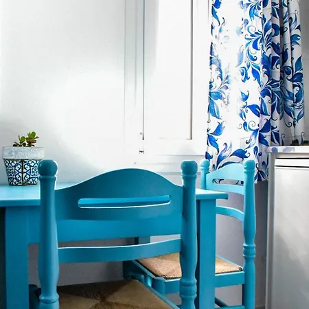 Dedalos Naxos Lägenhetshotell Naxos City