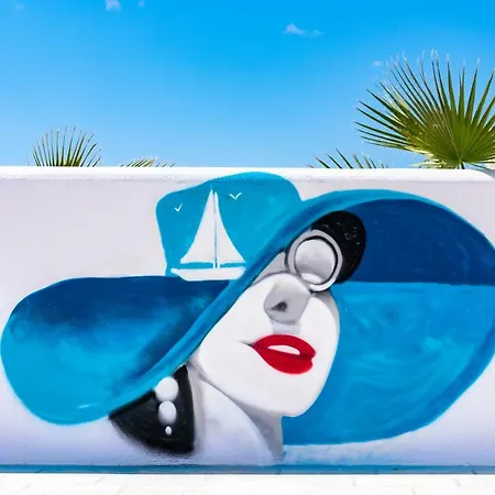 Dedalos Naxos 아파트호텔 Naxos City